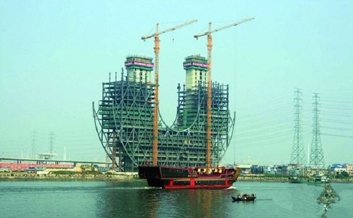 Какие древние шифры хранит самый высокий круглый небоскрёб, построенный в Китае Какие древние шифры хранит самый высокий круглый небоскрёб, построенный в Китае