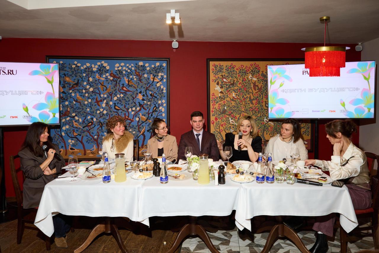 Лянка Грыу, Светлана Зейналова, Анетта Орлова и другие звездные родители посетили паблик-ток «Дети будущего» Евгения, рассказала, также, семья, будут, через, родители, чтобы, Александра, детям, навыки, важно, какие, будущее, будет, более, мышление, Клуба, Лянка, жизни