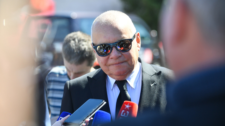 Закулисье российского телевидения: Нас заставляют делать из вас идиотов россия