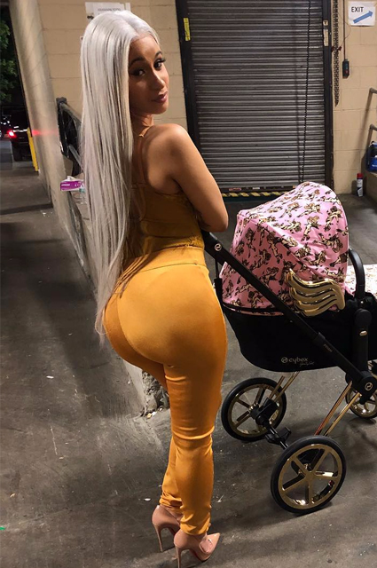 Надежный тыл: звезды, которые увеличили себе ягодицы Надежный тыл: звезды, которые увеличили себе ягодицы новости красоты