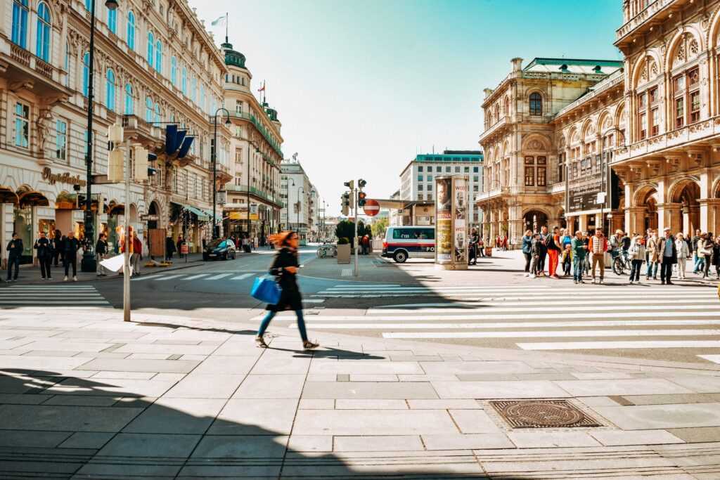 aistriya lokdaun koronavirus min