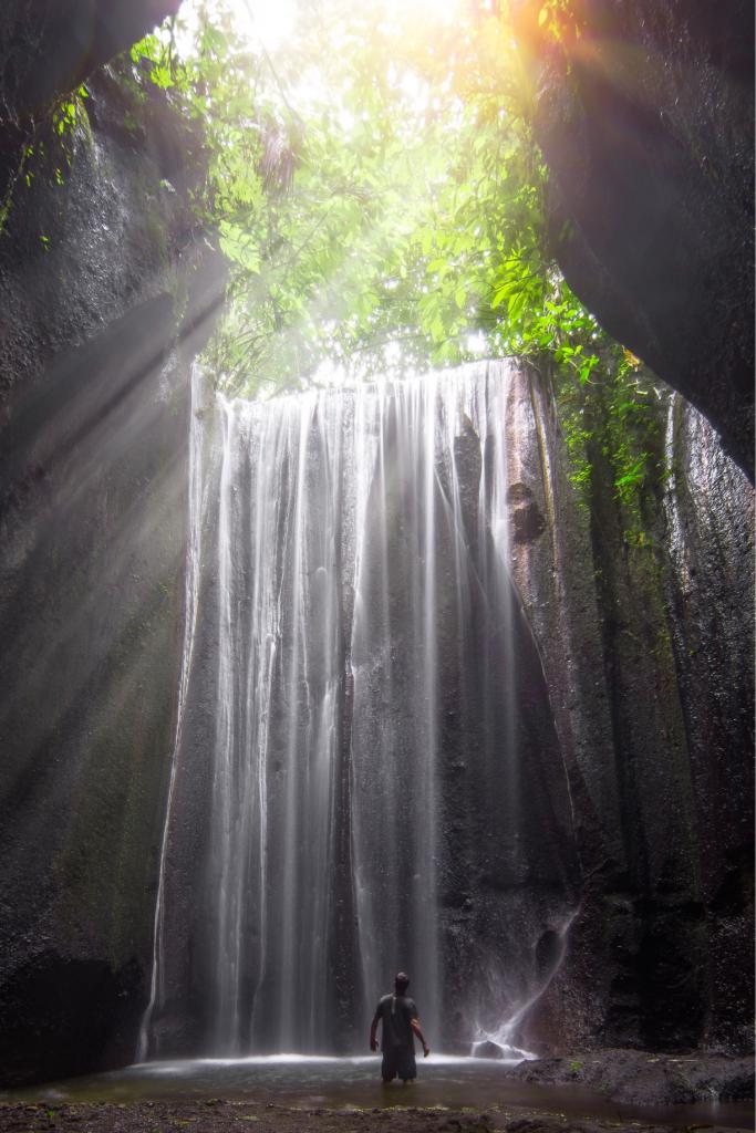 водопады Бали