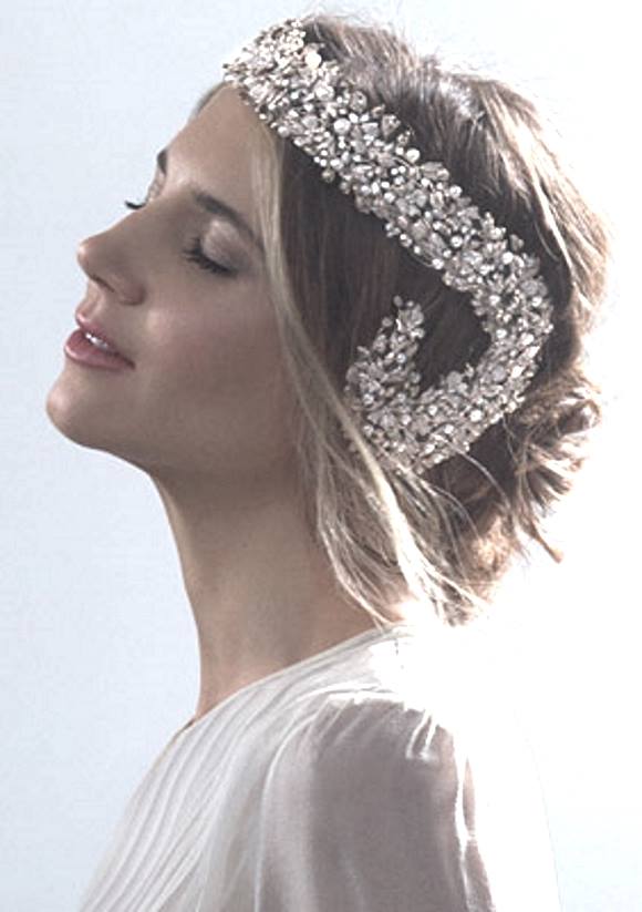 На данном изображении может находиться: 1 человек, часть тела крупным планом