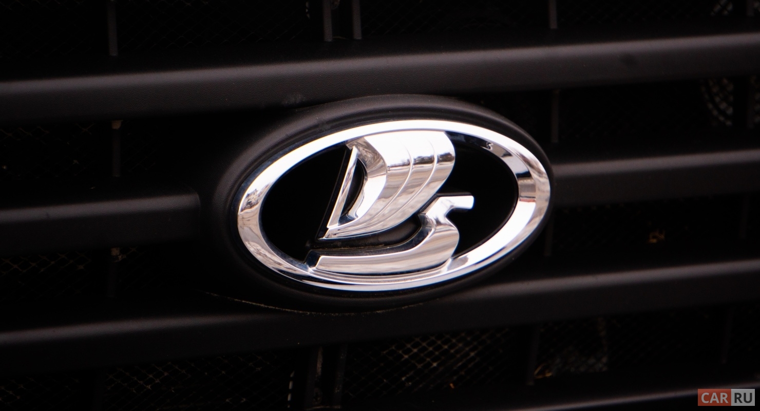 «АвтоВАЗ» готовит новую бюджетную версию Lada Granta Автомобили