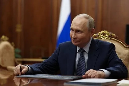 Путин подписал закон о борьбе с борщевиком