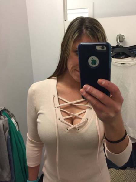 Красивые девушки и их декольте картинки,позитив