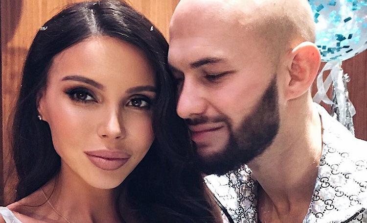 Супруга Джигана Оксана Самойлова впервые прокомментировала ситуацию в их семье