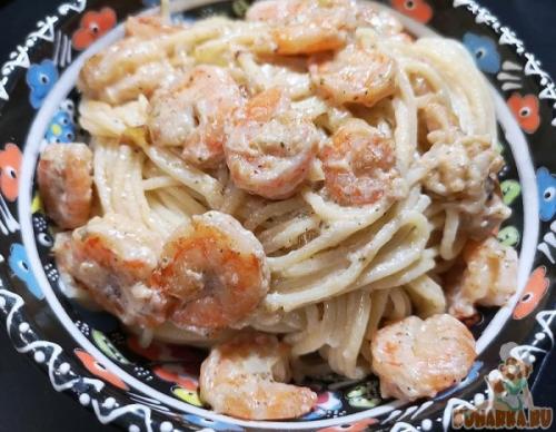 Спагетти с креветками в сливочном. Как приготовить пасту с креветками: лучшие рецепты с фото 34