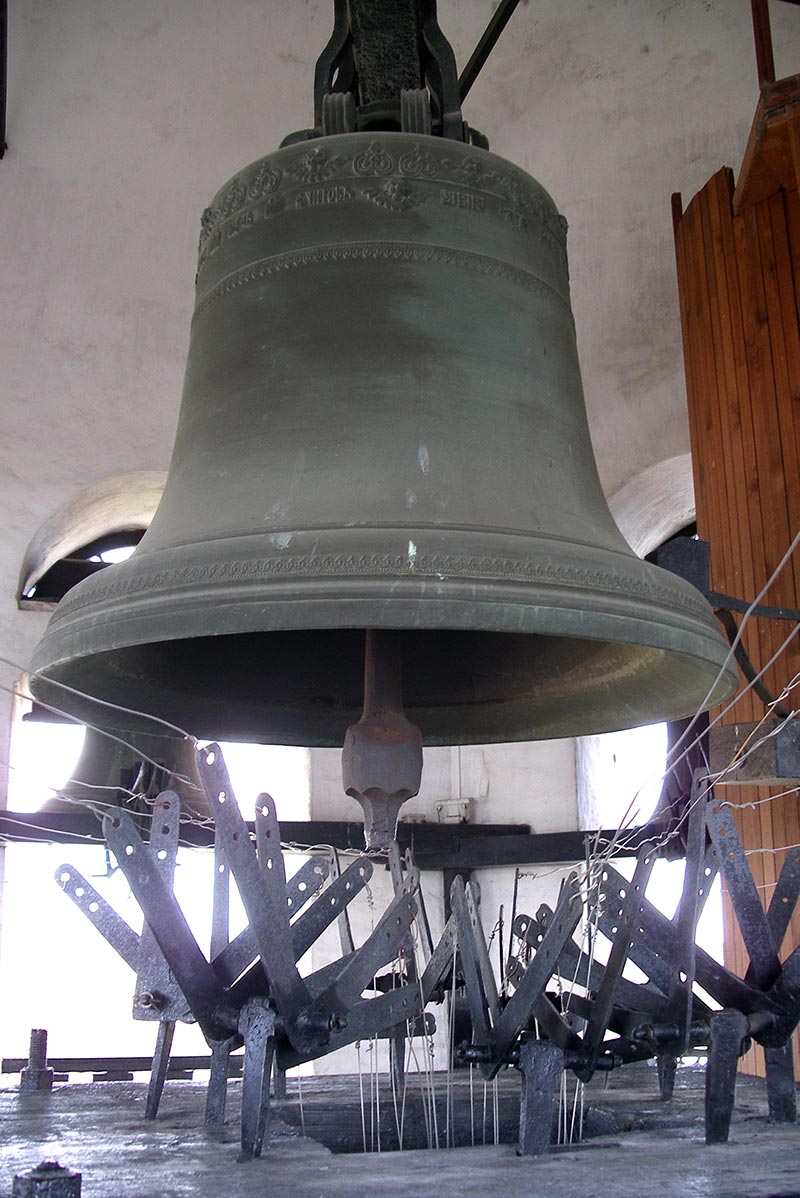 Часовой колокол башни на Невьянкой башне
