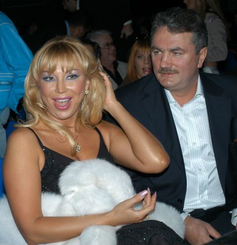Маша Распутина выгнала мужа Маша Распутина выгнала мужа