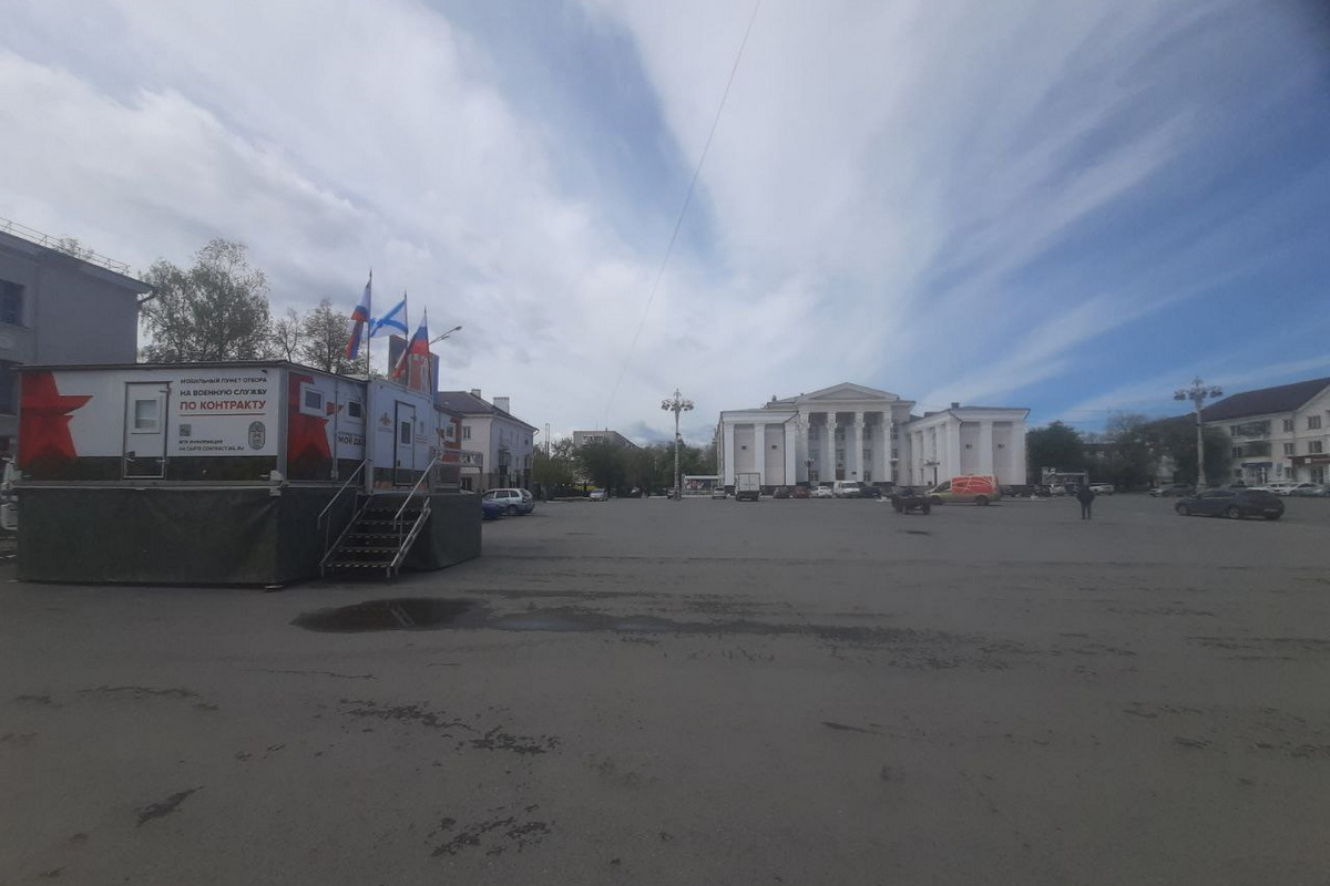 В Свердловской области проходит акция «Военная служба по контракту — твой выбор!»