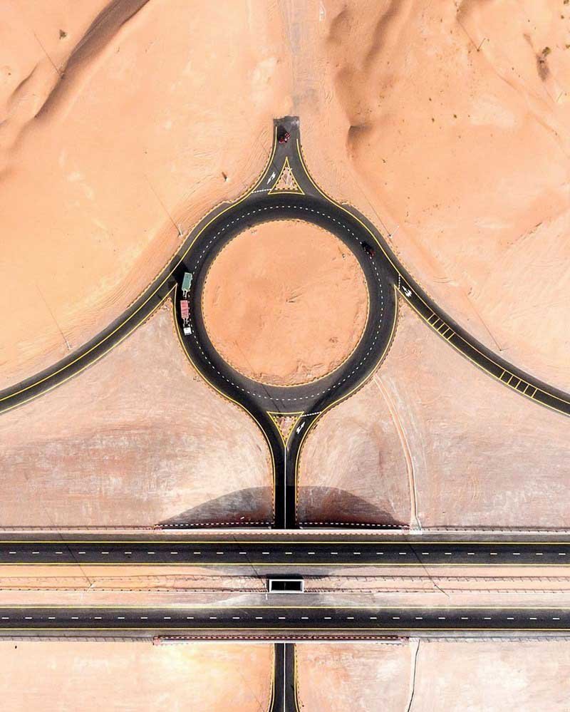 14. «И если ты не знаешь куда ты идешь, то любая дорога приведёт тебя туда», Льюис Кэрролл (Дубай, ОАЭ) абу-даби, в мире, дубай, красота, природа, пустыня, фотограф