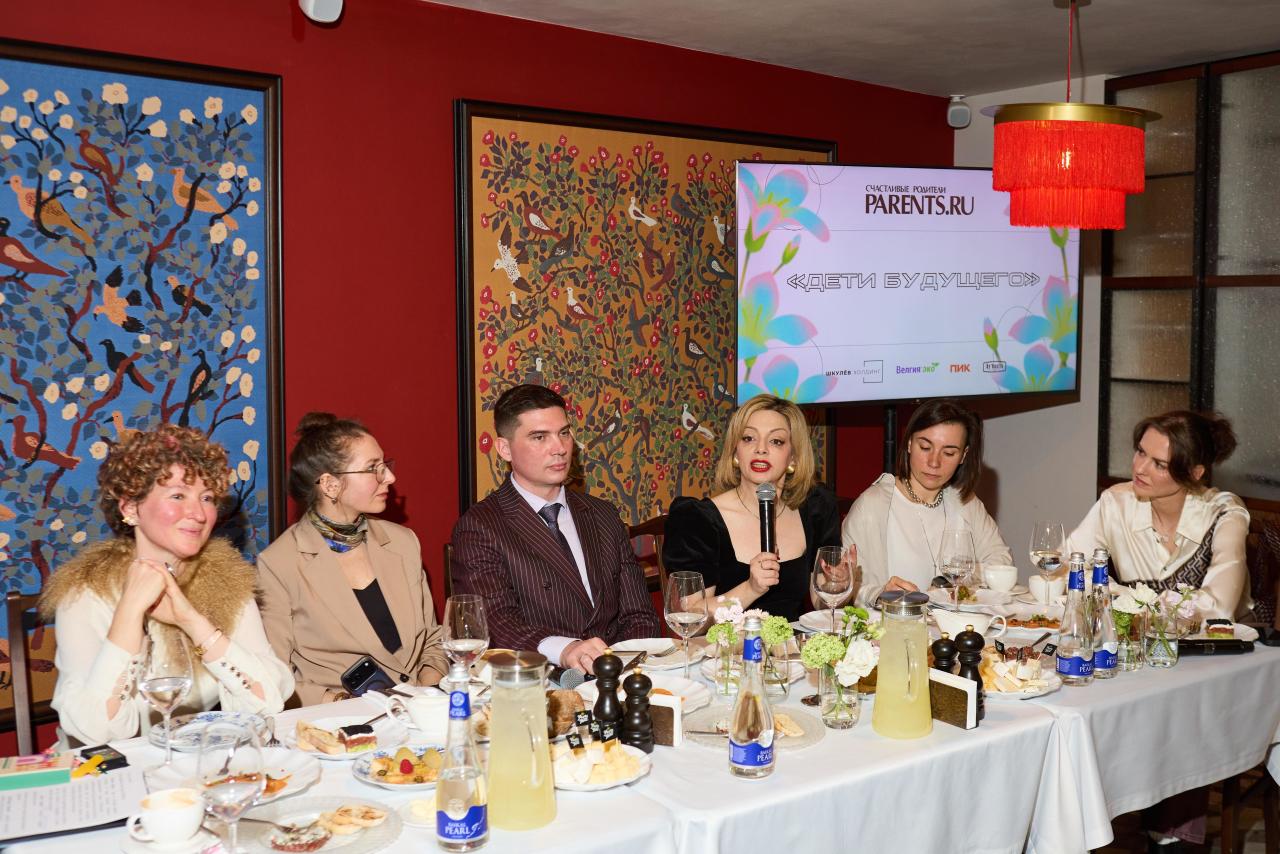 Лянка Грыу, Светлана Зейналова, Анетта Орлова и другие звездные родители посетили паблик-ток «Дети будущего» Евгения, рассказала, также, семья, будут, через, родители, чтобы, Александра, детям, навыки, важно, какие, будущее, будет, более, мышление, Клуба, Лянка, жизни