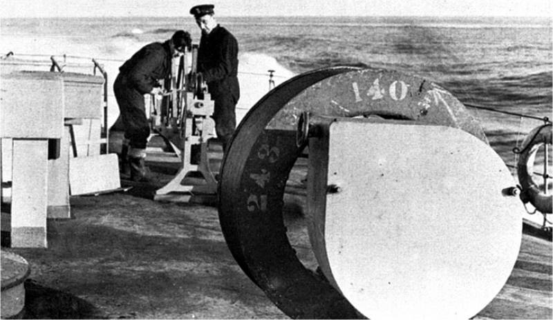 Боевые корабли. Крейсера. Вредоносные шершни Адмиралтейства Боевые корабли. Крейсера. Вредоносные шершни Адмиралтейства вмф