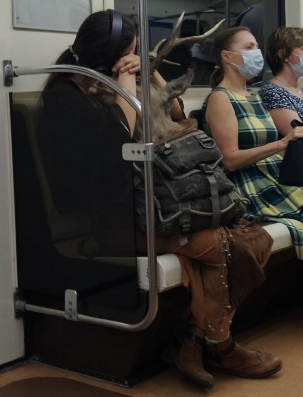 Модники и чудаки из метро Модники и чудаки из метро