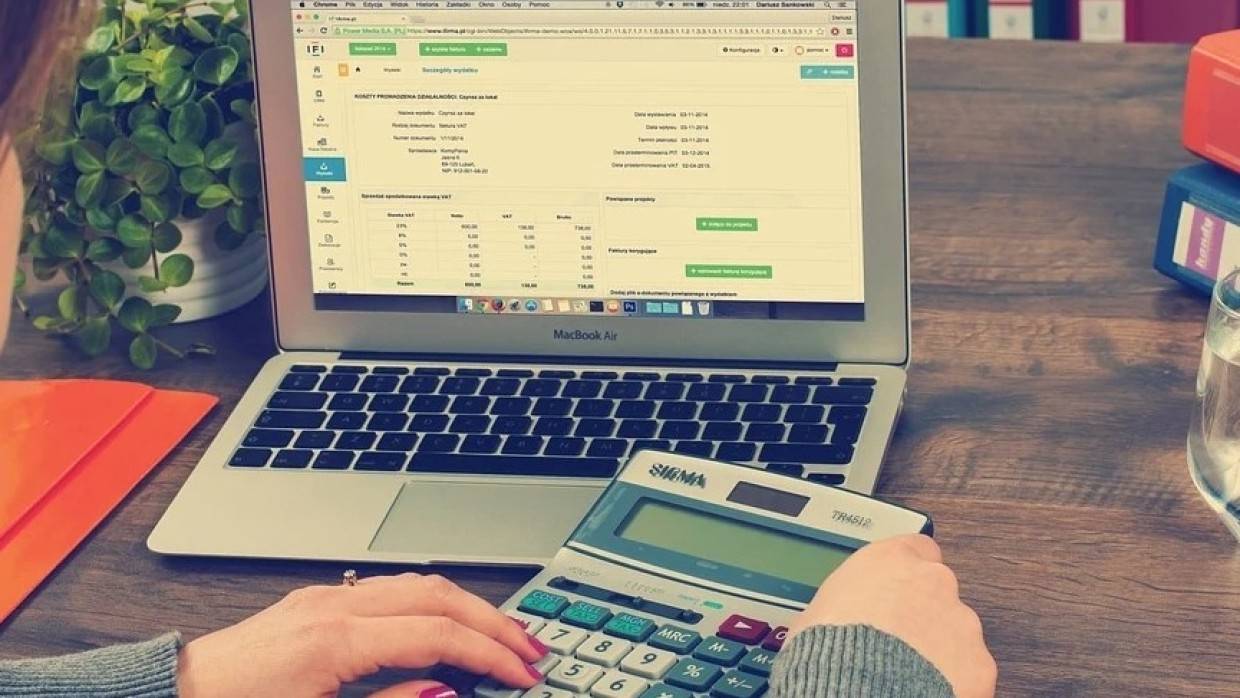 Составленный договор поможет защититься от компьютерных «домушников»