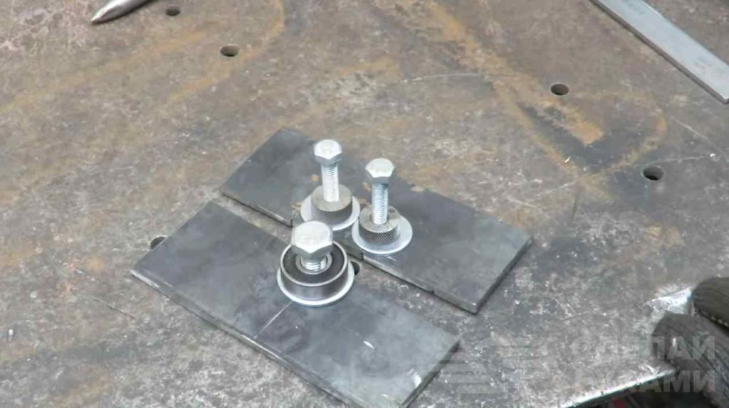 Как сделать простое приспособление для накатки