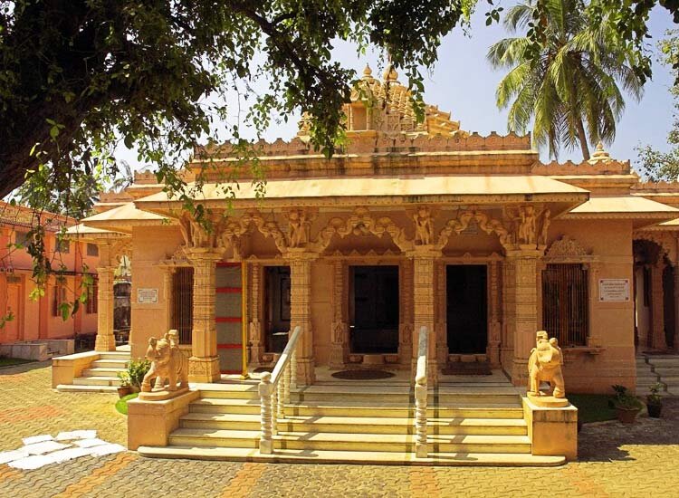 Храм Дхарманатх. Фото: indianholiday.com