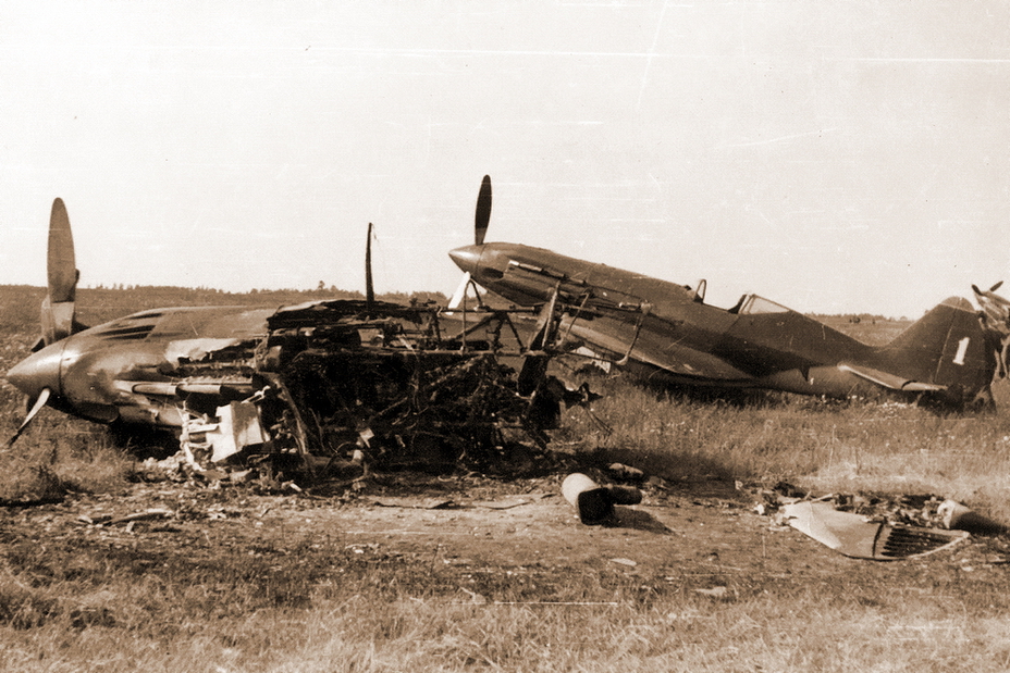 22  1941 .   