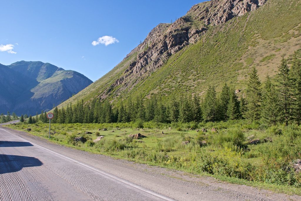 Путешествие на Алтай. К Голубому озеру через перевал Чике-Таман 