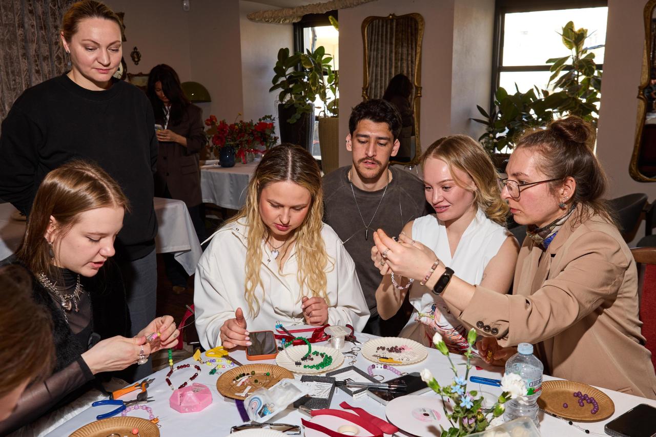 Лянка Грыу, Светлана Зейналова, Анетта Орлова и другие звездные родители посетили паблик-ток «Дети будущего» Евгения, рассказала, также, семья, будут, через, родители, чтобы, Александра, детям, навыки, важно, какие, будущее, будет, более, мышление, Клуба, Лянка, жизни