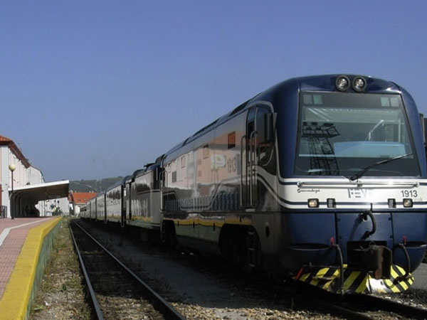 Поезд El Transcantabrico