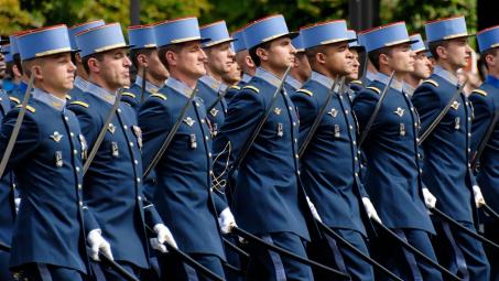 От офицера французской армии: она в клочьях