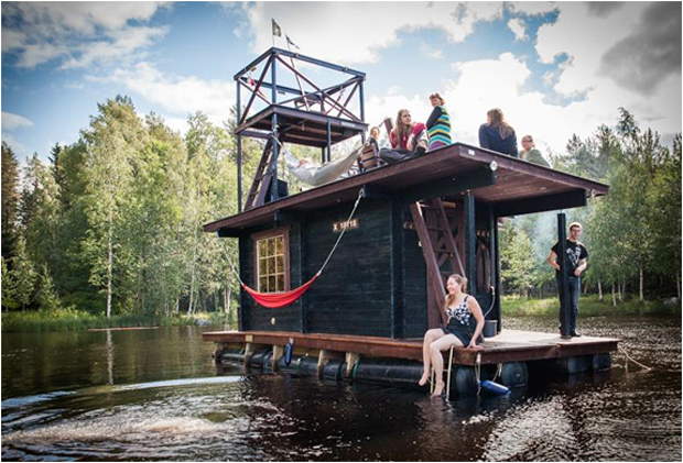 Финская сауна на воде