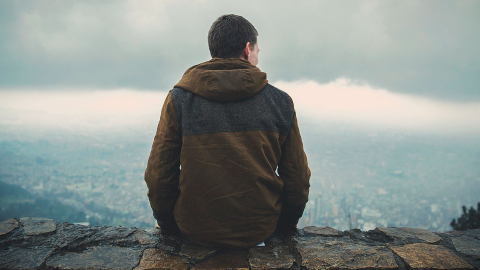 Смартфон на помойку. Почему отказываться от гаджетов — модно? гаджеты,интересное,мир,смартфоны,технологии