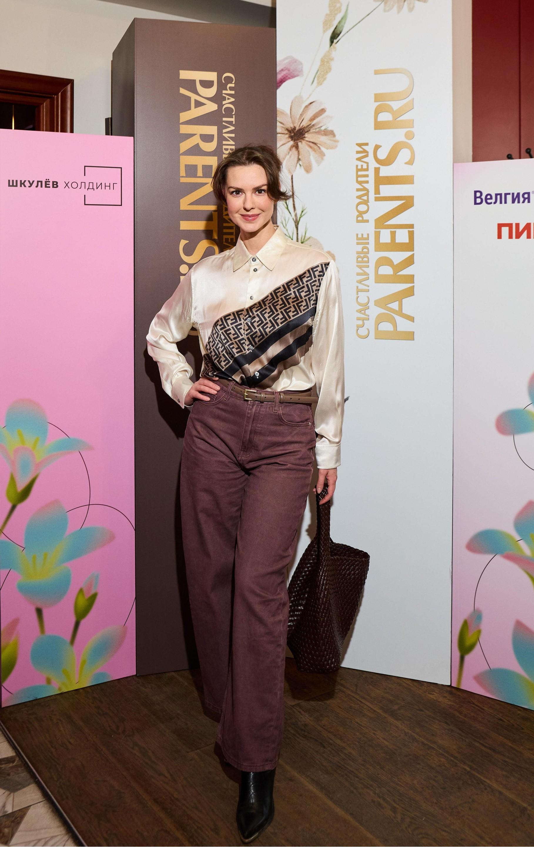 Лянка Грыу, Светлана Зейналова, Анетта Орлова и другие звездные родители посетили паблик-ток «Дети будущего» Евгения, рассказала, также, семья, будут, через, родители, чтобы, Александра, детям, навыки, важно, какие, будущее, будет, более, мышление, Клуба, Лянка, жизни