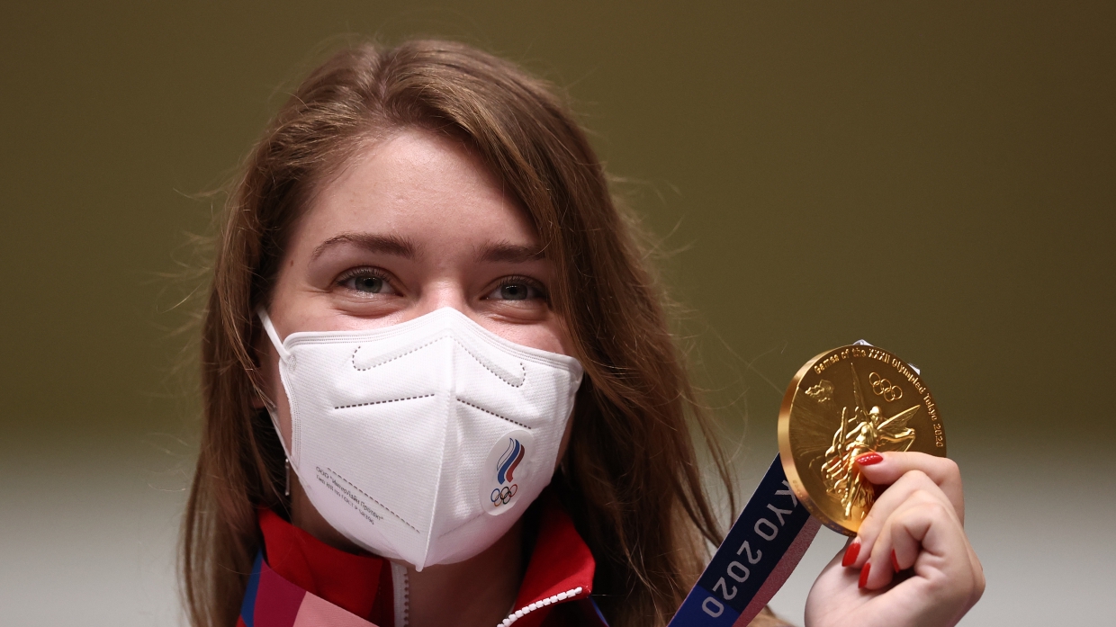 Турция хочет ужесточить меры против COVID-19 для россиян. События дня Видео