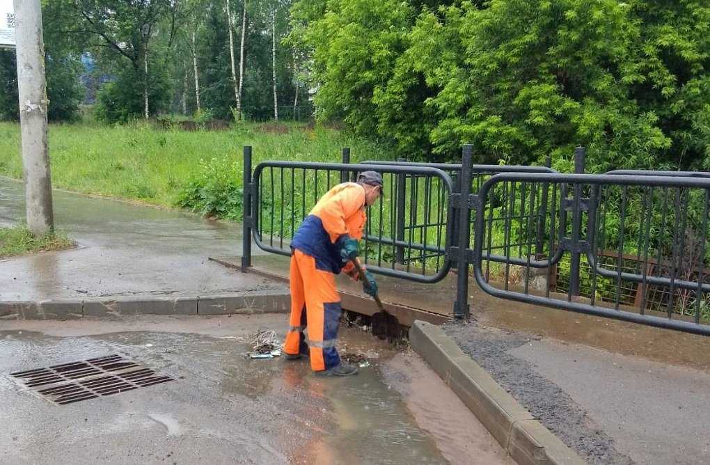 В Ижевске инспектируют состояние ливнёвки по итогам дождя