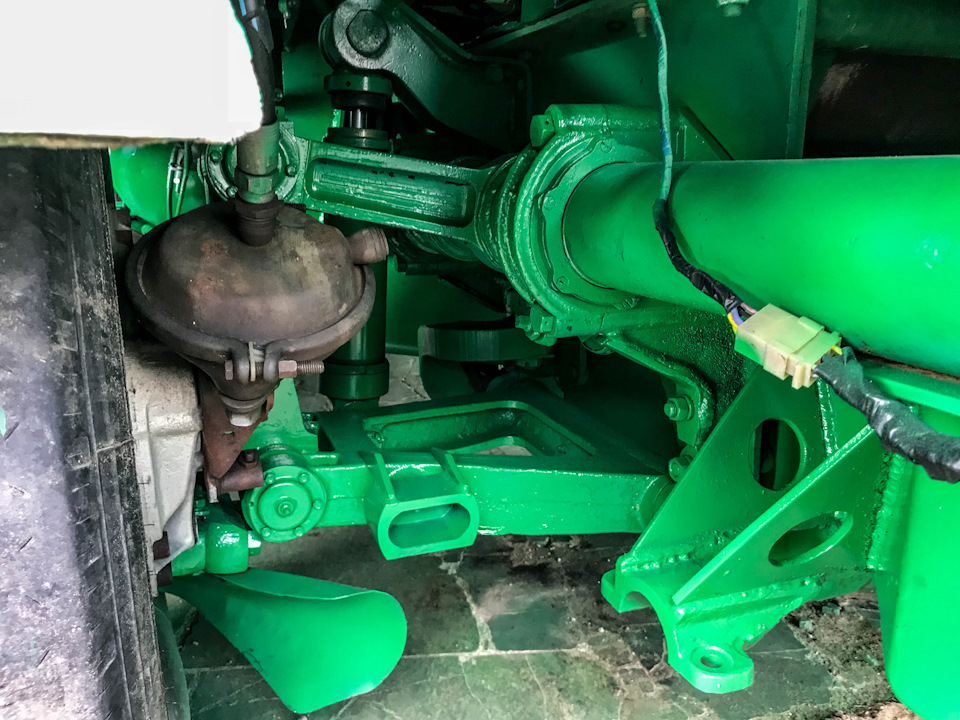 Гоночный КрАЗ с мотором от танка Гоночный КрАЗ с мотором от танка авто,автомобиль,машины,ремонт,Россия,СССР,тюнинг