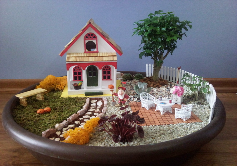 Миниатюрный сад на окошке интерьер,миниатюрный сад,своими руками