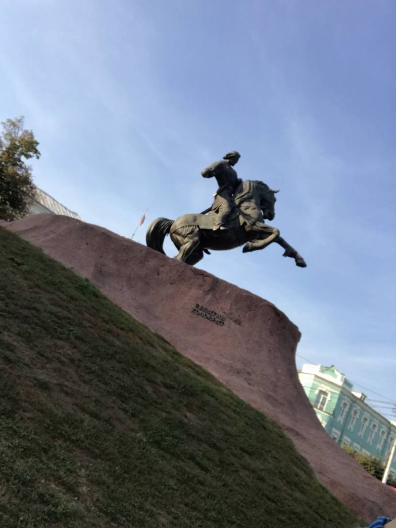 Современная Россия: мучительные поиски патриотизма 