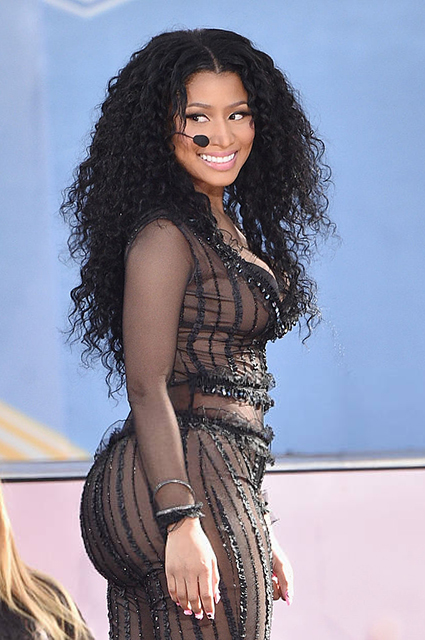 Надежный тыл: звезды, которые увеличили себе ягодицы Надежный тыл: звезды, которые увеличили себе ягодицы новости красоты