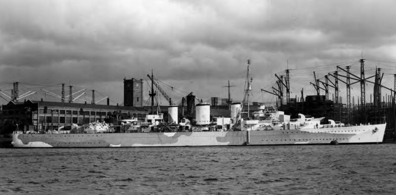 Боевые корабли. Крейсера. Вредоносные шершни Адмиралтейства Боевые корабли. Крейсера. Вредоносные шершни Адмиралтейства вмф