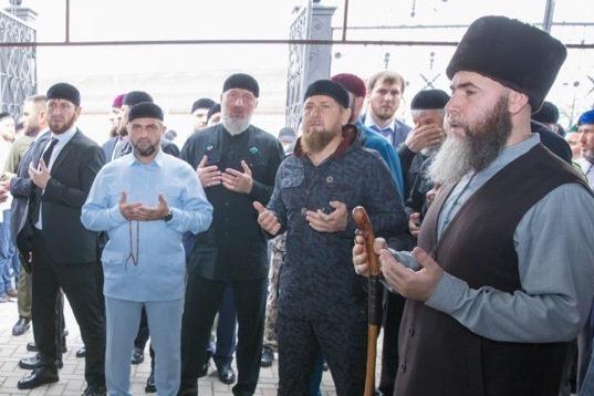Рамзан Кадыров считает невиновным умершего в заключении убийцу экс-полковника Буданова Рамзан Кадыров считает невиновным умершего в заключении убийцу экс-полковника Буданова