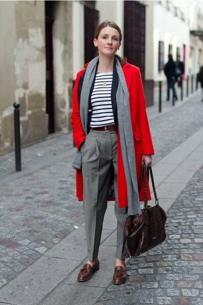 5 крутых сочетаний с красным пальто, чтобы заявить о себе на улицах весны
