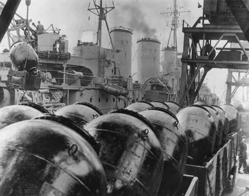 Боевые корабли. Крейсера. Вредоносные шершни Адмиралтейства Боевые корабли. Крейсера. Вредоносные шершни Адмиралтейства вмф