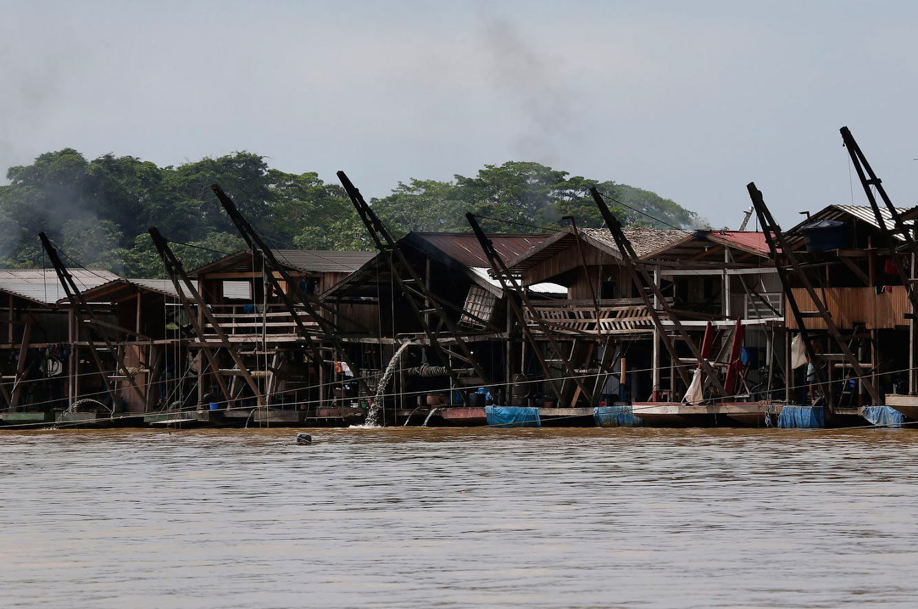 Добыча золота на реке Мадейра в Бразилии Добыча золота на реке Мадейра в Бразилии Путешествия,фото