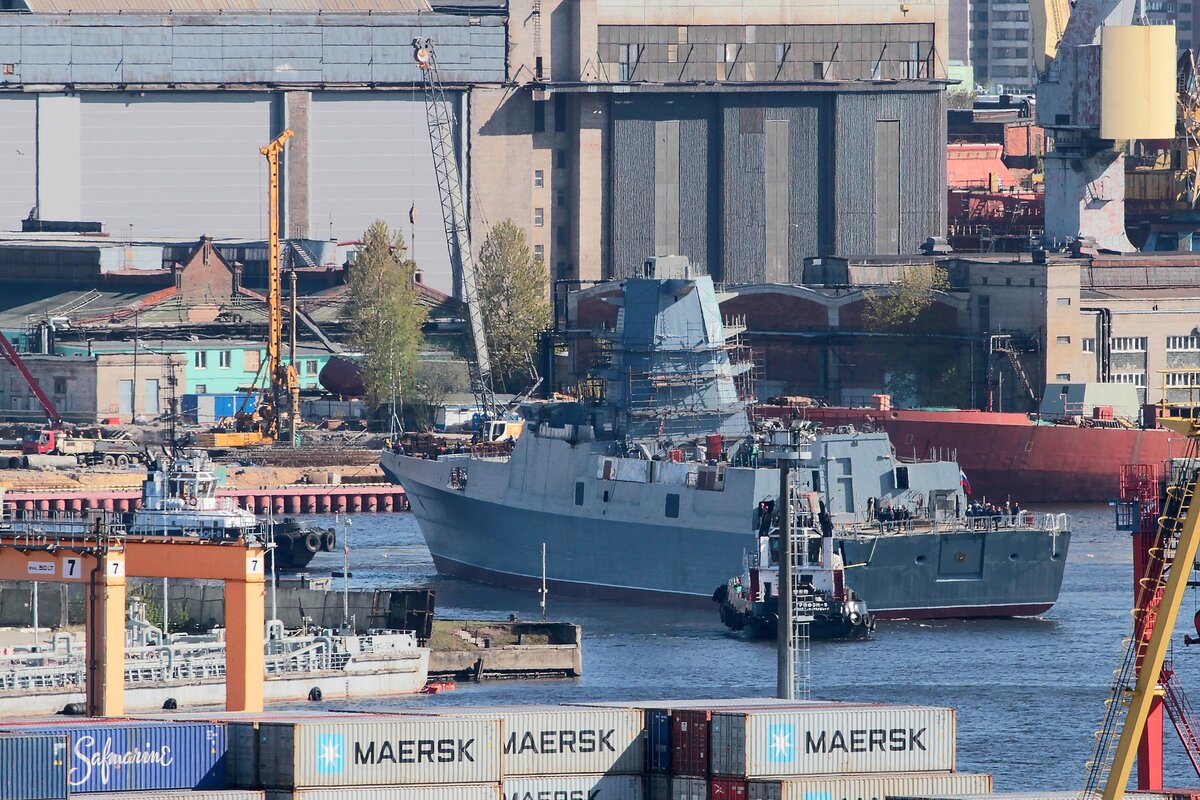 Доскакались: Россия спустила на воду первый фрегат с российскими двигателями вместо украинских 