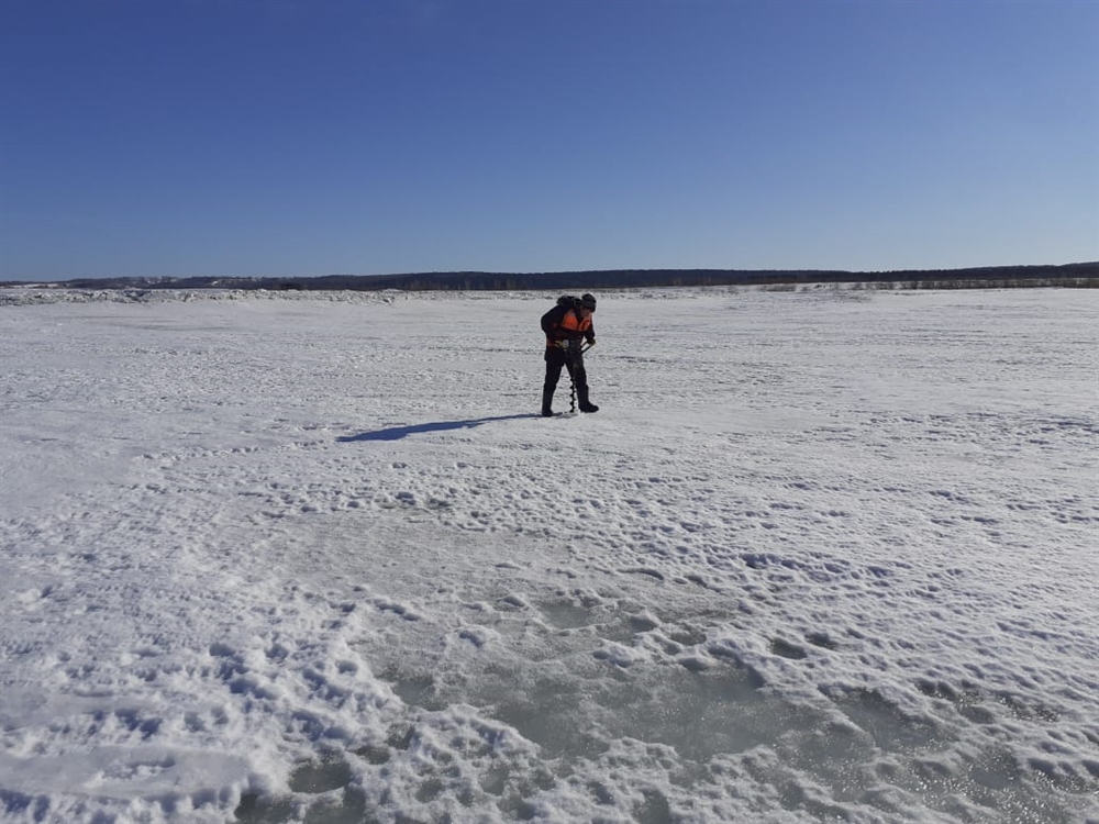 Река томь зимой