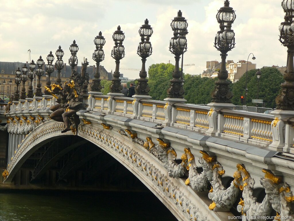 Фото мостов парижа. Мост Александра III (Pont Alexandre III). Мост Александра III (Париж, Франция). Париж. На мосту Александра III. Александровский мост в Париже.