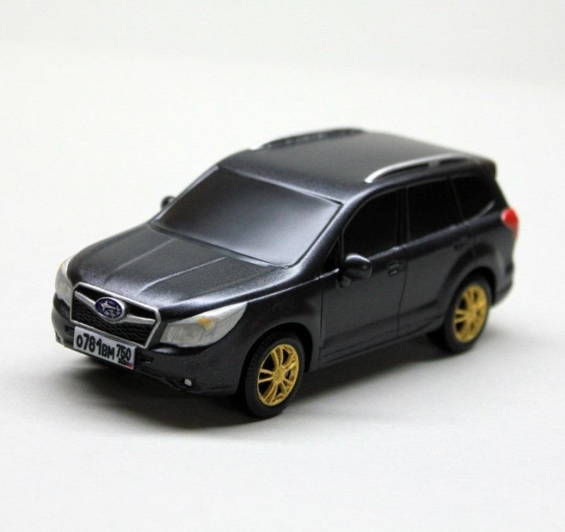 Subaru Forester в масштабе своими руками из дерева Subaru Forester в масштабе своими руками из дерева