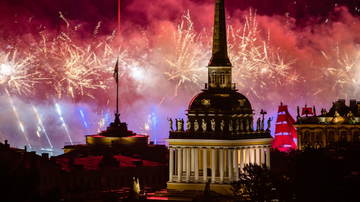 Петербург могут сделать центром российского туризма