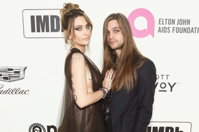 Пэрис Джексон отметила годовщину отношений со своим возлюбленным Габриелем Гленном Звездные пары