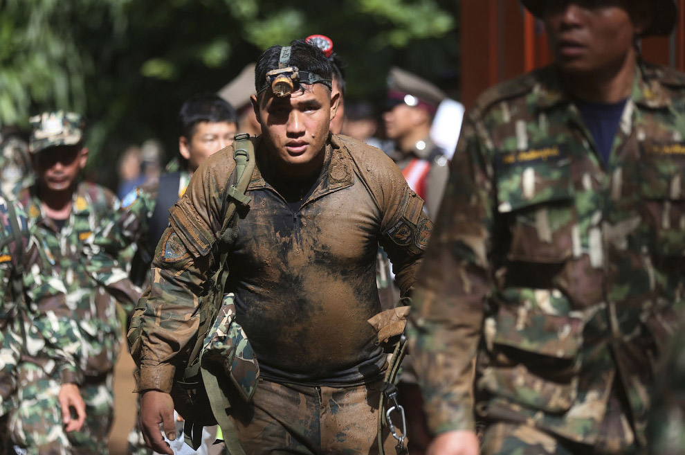 Thailand Cave Search Photo Gallery Thailand Cave Search Photo Gallery
