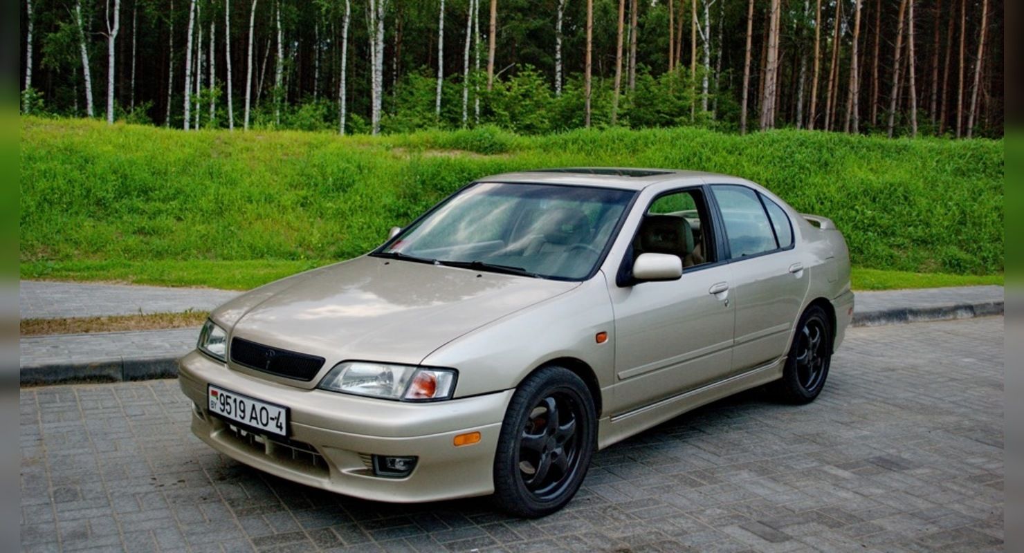 4 поколения модели Infinity G