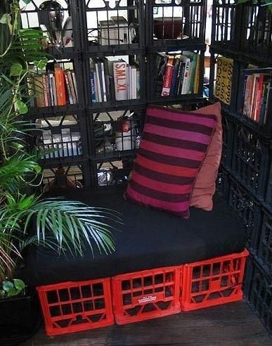 Идеи из обыкновенного пластикового ящика Идеи из обыкновенного пластикового ящика для дома и дачи,новая жизнь старых вещей